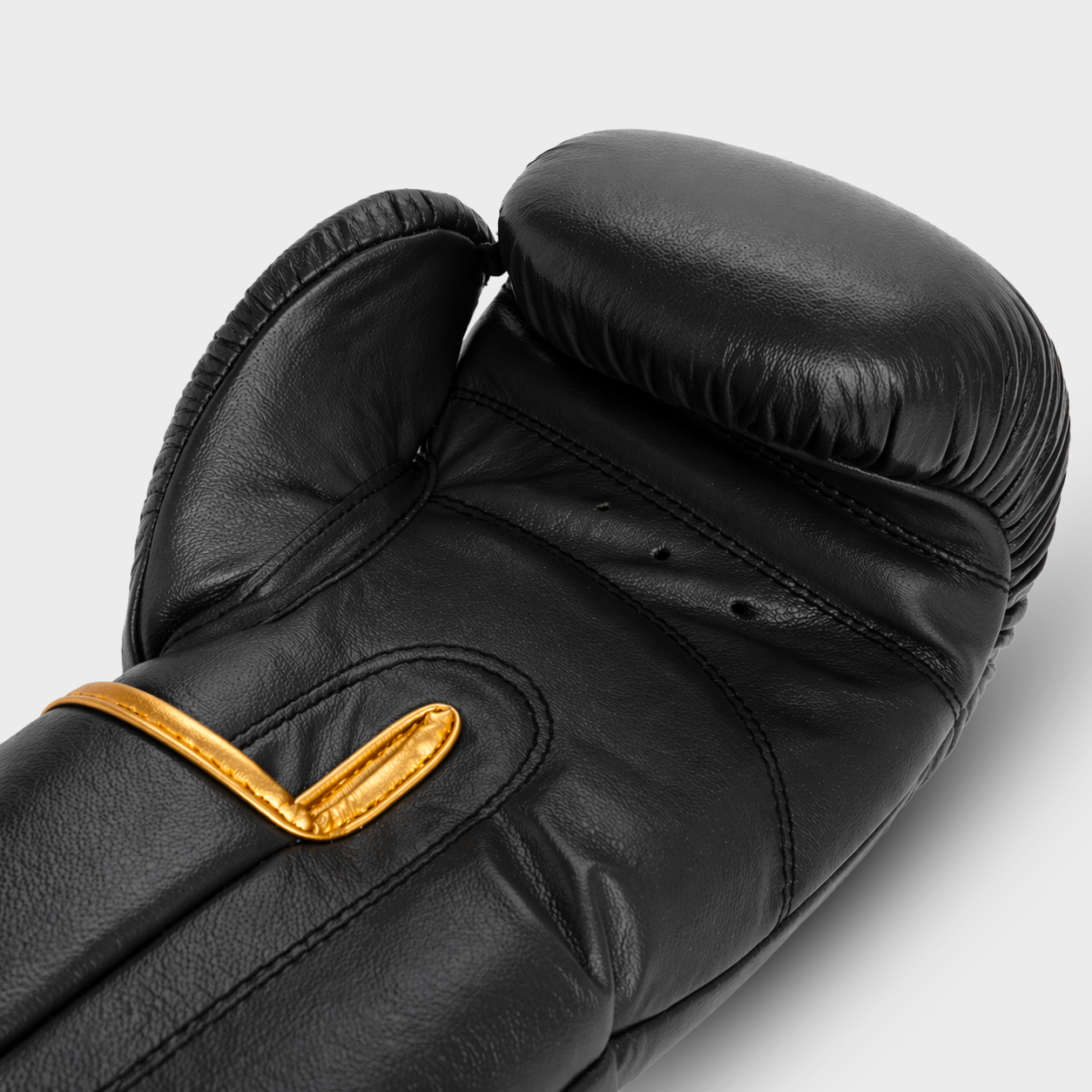 Guerrero™ Titan PRO Schwarze Boxhandschuhe aus echtem Leder