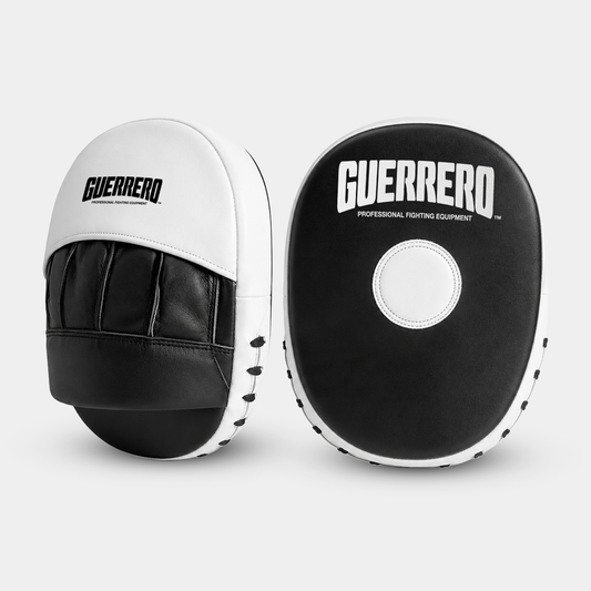 Focus Mitts Curvi da Boxe in Vera Pelle | Guerrero™