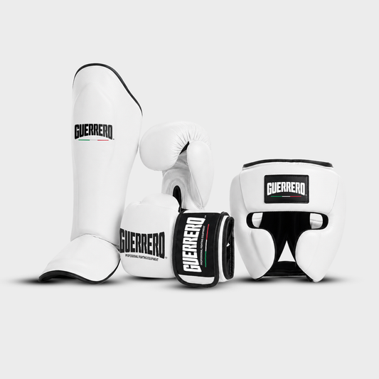 Sparring Kit Guantoni PRO Più Caschetto Full Guard E Paratibia Impact Bianchi in vera pelle | Guerrero