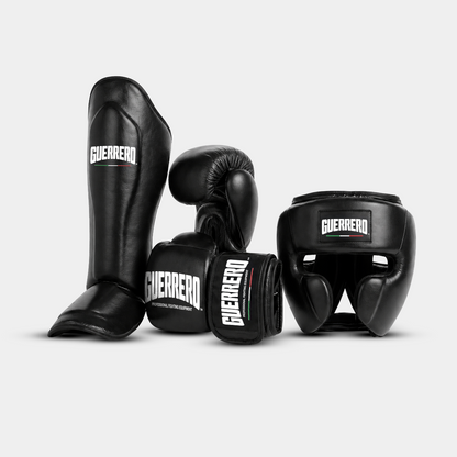 Sparring Kit PRO Handschuhe plus Vollschutz-Kopfschutz und Aufprall-Schienbeinschutz aus schwarzem Echtleder | Guerrero