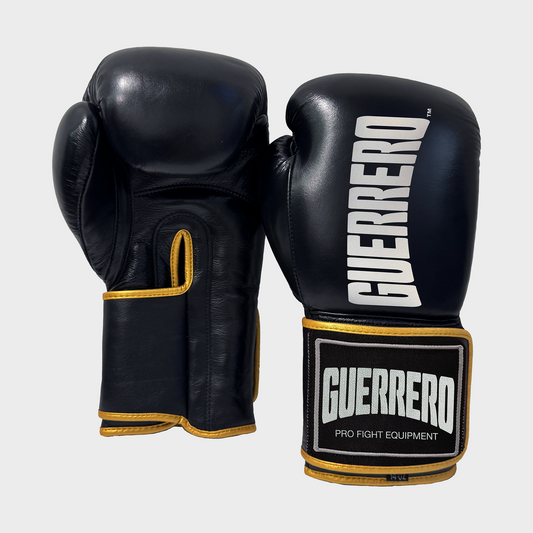 Guantoni da Boxe Titan Gold Neri con Dettagli Oro in Vera Pelle | Guerrero™